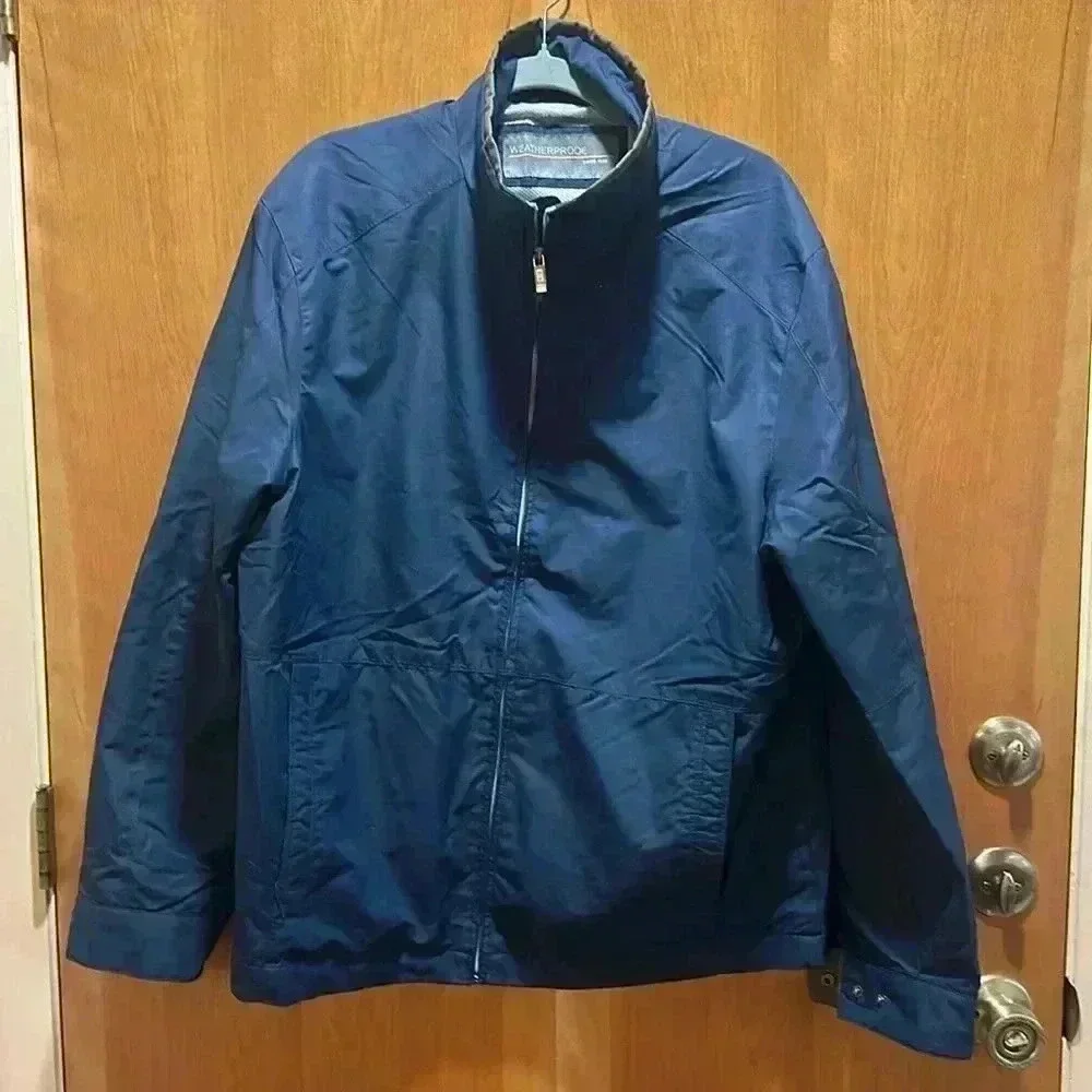 Men’s windbreaker size XL